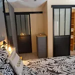 Duplex 4 Personnes 5 Minutes A Pied Du Petit Port Et 10 Minutes De La Χάβρη