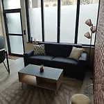 Διαμέρισμα Duplex 4 Personnes 5 Minutes A Pied Du Petit Port Et 10 Minutes De La *