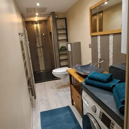 Apartamento Duplex 4 Personnes 5 Minutes A Pied Du Petit Port Et 10 Minutes De La
