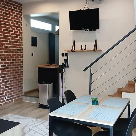 Duplex 4 Personnes 5 Minutes A Pied Du Petit Port Et 10 Minutes De La Apartamento